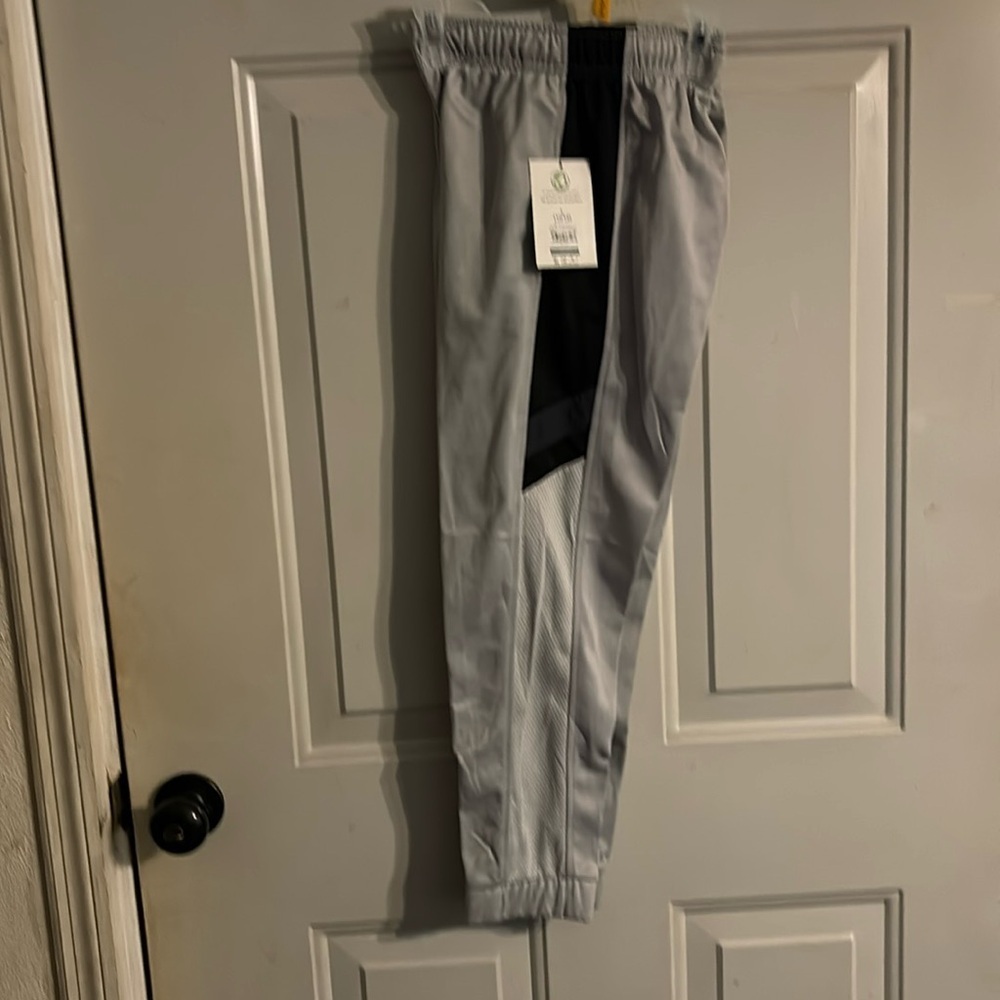 Athletic works jogging pants with pockets Size L(10-12)